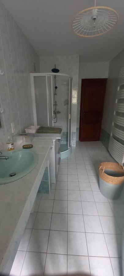 Appartement Cocooning A La Ferme Систерон Экстерьер фото